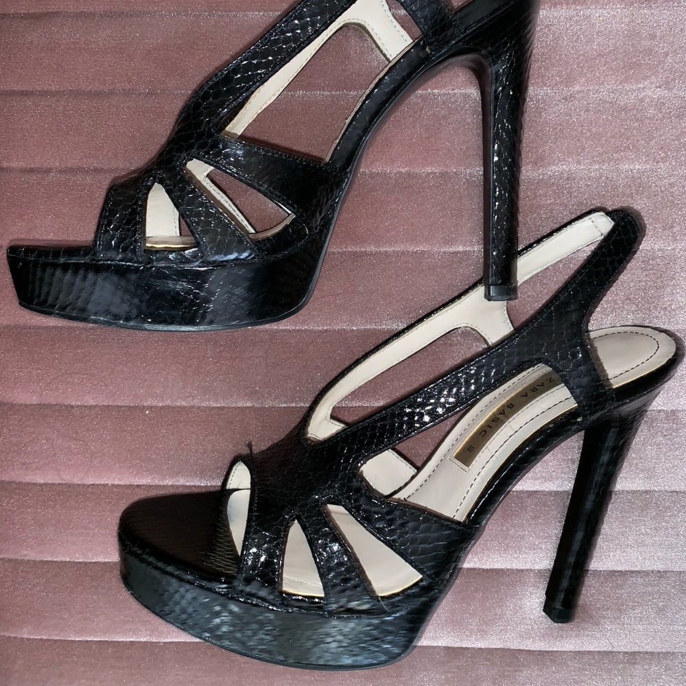 Black ZARA Strappy heel